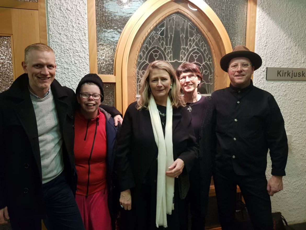 Vel heppnuð kærleiks- og kyrrðarstund