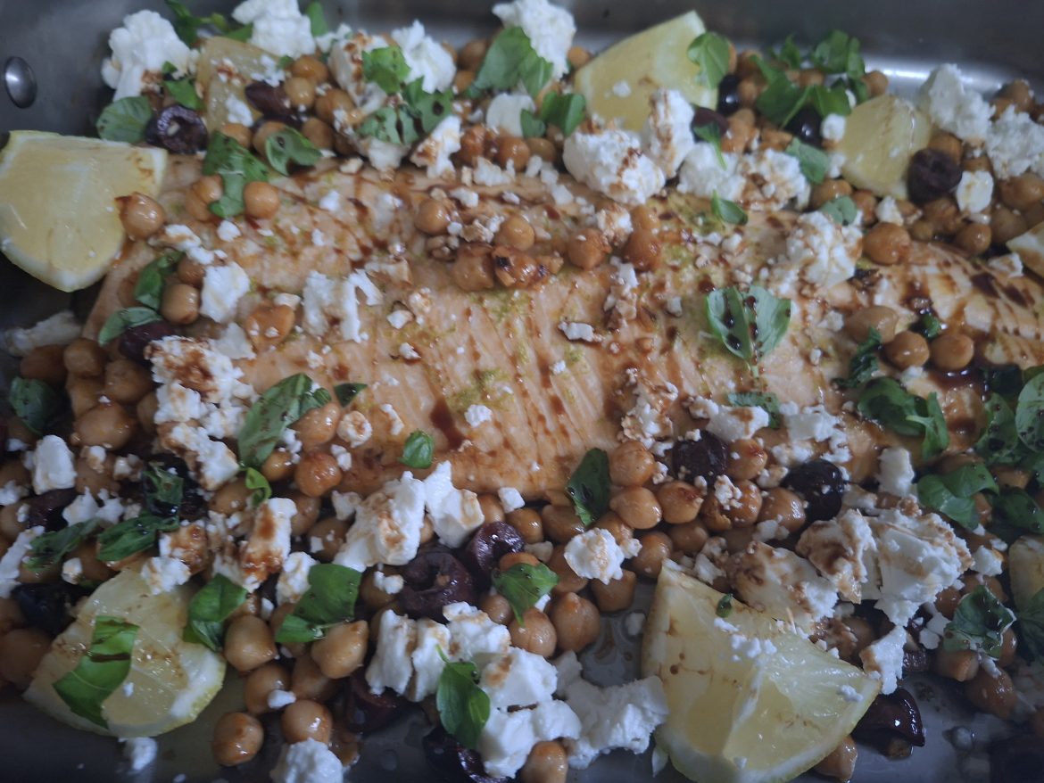 Lax, kjúklingabaunir, harissa og feta